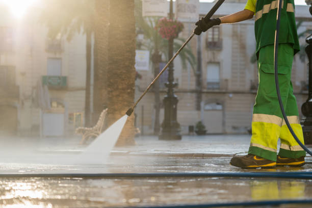 Why Choose Our Certified Pressure Washing Experts for Your Project Needs in Citrus Springs, FL?